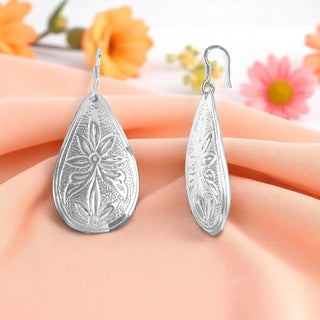 Engraved Oval Solid Hangings