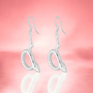 Dynamic Dangles