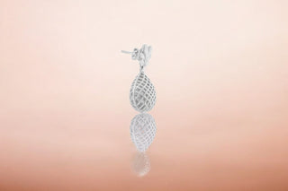 Lattice Drop Orchid Hangings