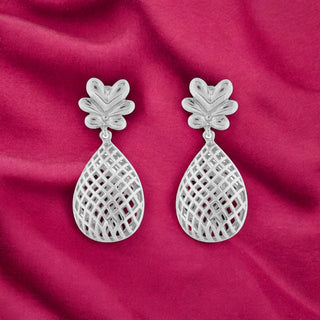 Lattice Drop Orchid Hangings