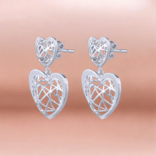⁠Heart Shape Wire Hangings